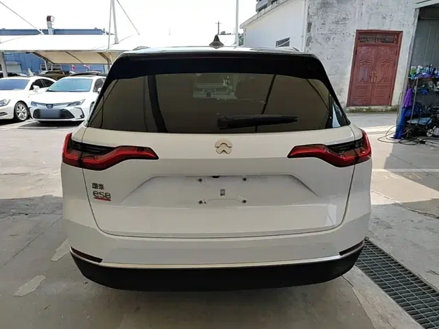 NIO NIO ES8 2020 580KM 6-Seater — Фото автомобиля 5