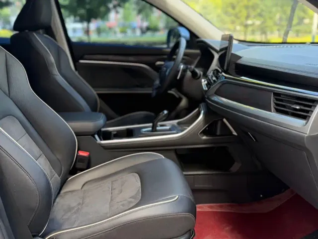 Haval H6 — Фото автомобиля 13