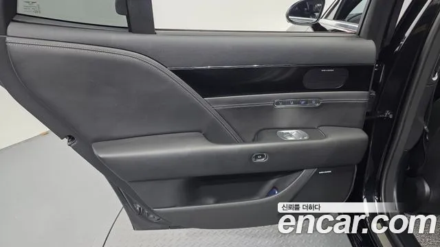 Genesis G90 Бензин 3.5 Turbo 2WD — Фото автомобиля 22