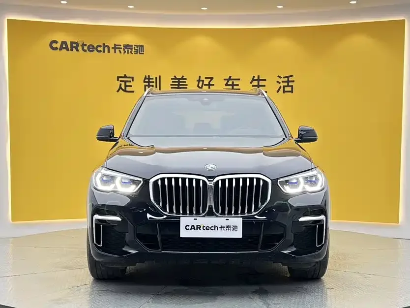 BMW BMW X5 2022 Facelift xDrive 30Li Premium M Sport Package — Фото автомобиля 3