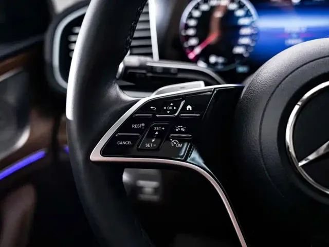Mercedes-Benz GLE-Class — Фото автомобиля 26