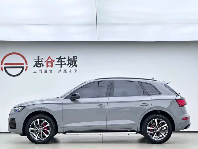 Audi Q5L — Фото автомобиля 3