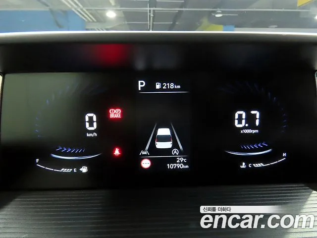 Hyundai Staria Staria 2WD автодом — Фото автомобиля 8