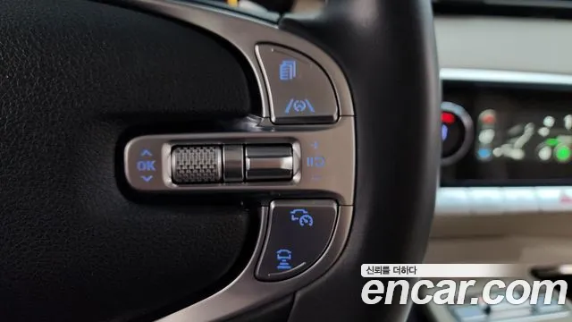 Genesis GV70 2.5T Бензин AWD — Фото автомобиля 15