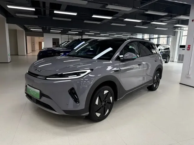 Фотография автомобиля — BYD Sealion 05 EV