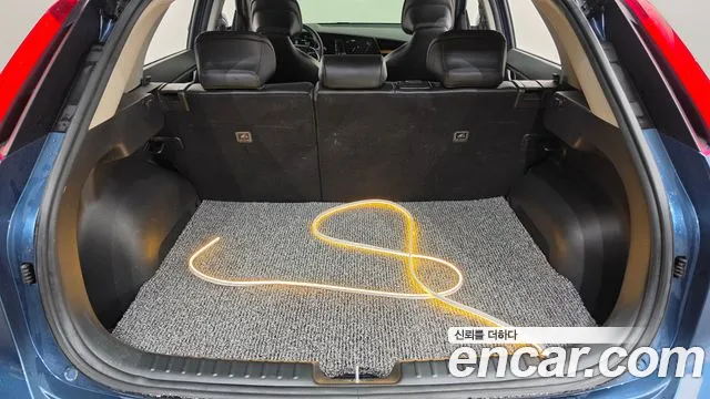 Kia Niro The All New — Фото автомобиля 23
