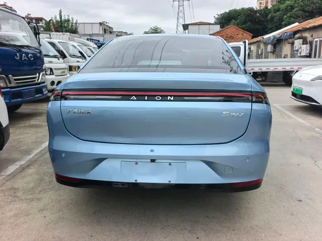 GAC Aion S MAX — Фото автомобиля 5