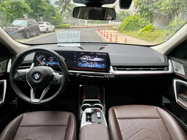 BMW X1 — Фото автомобиля 6