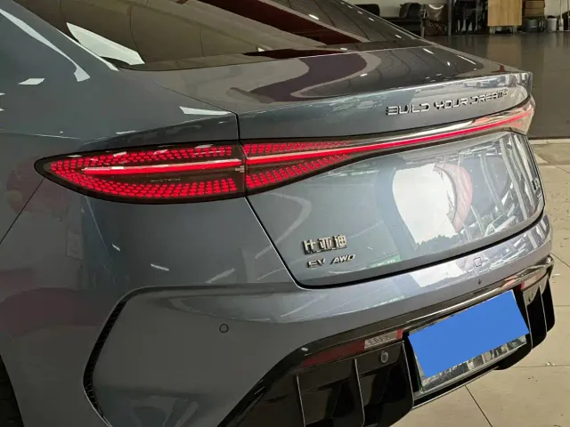 BYD Seal — Фото автомобиля 8