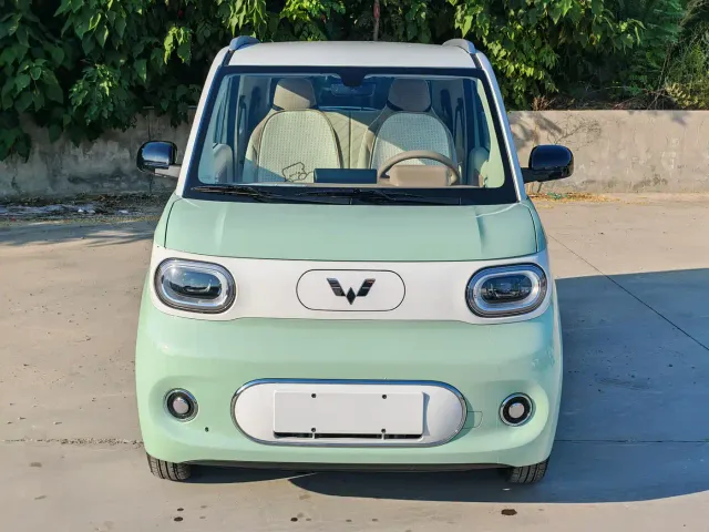 Wuling Hongguang Mini EV — Фото автомобиля 2