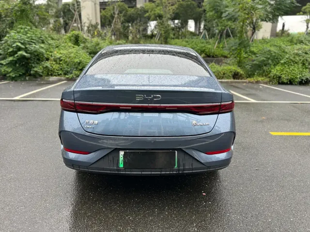 BYD Qin PLUS — Фото автомобиля 6