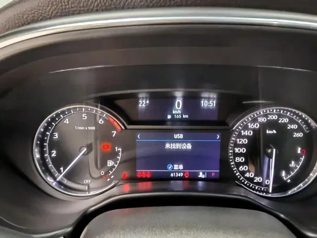 Cadillac CT5 — Фото автомобиля 14