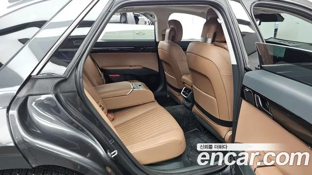 Hyundai Grandeur Grandeur (GN7) 3.5 Бензин 4WD — Фото автомобиля 11