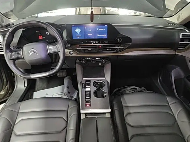 Citroen C5 X — Фото автомобиля 12