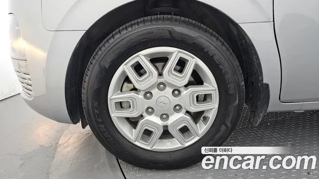 Hyundai Staria Staria Карго 3 места — Фото автомобиля 5