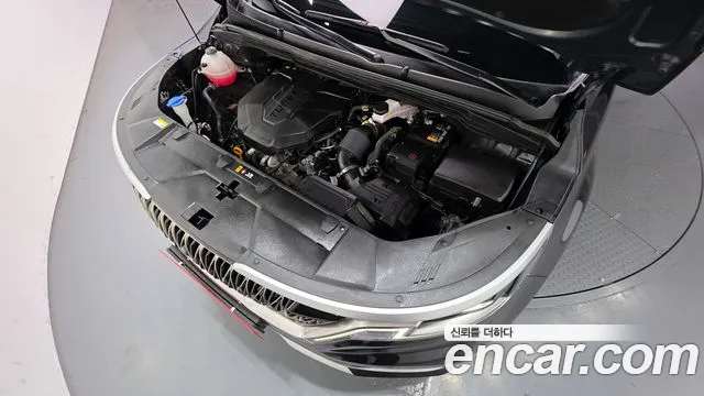 Kia Canival — Фото автомобиля 6