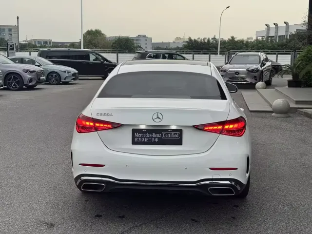 Mercedes-Benz C-Class — Фото автомобиля 17
