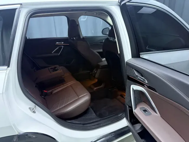 BMW X1 — Фото автомобиля 8