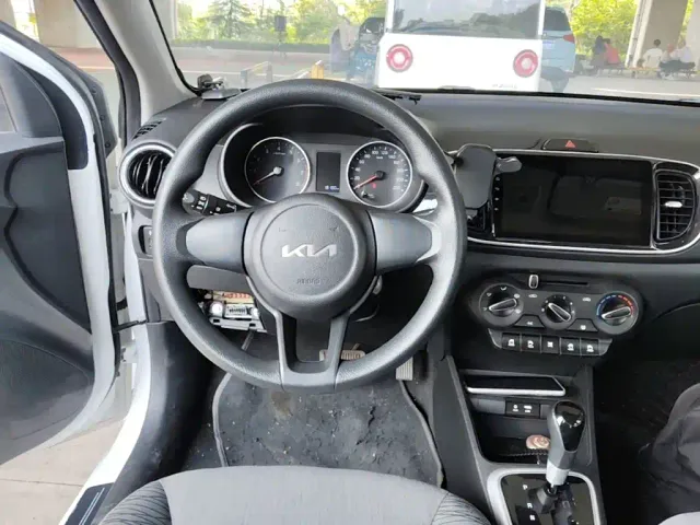 Kia Huan Chi — Фото автомобиля 10