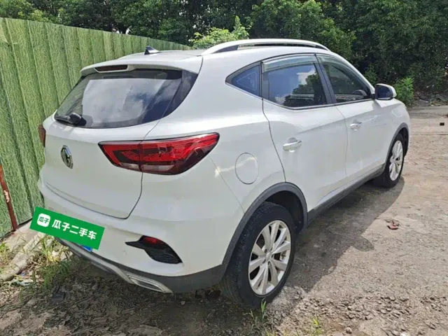 MG ZS — Фото автомобиля 6