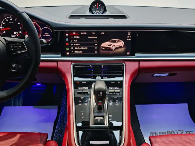 Porsche Panamera — Фото автомобиля 14