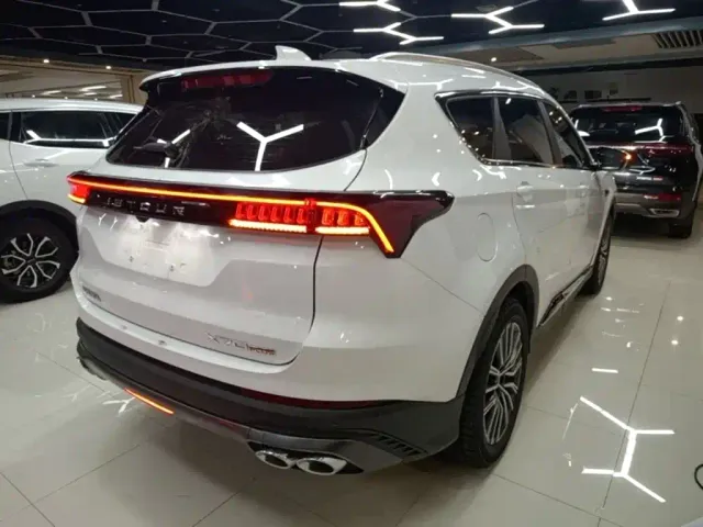 Jetour X70 Plus — Фото автомобиля 6