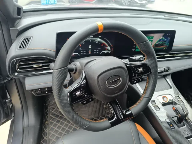 GAC Trumpchi Trumpchi Emkoo 2022 270T DCT J16 R-style Track Edition — Фото автомобиля 7
