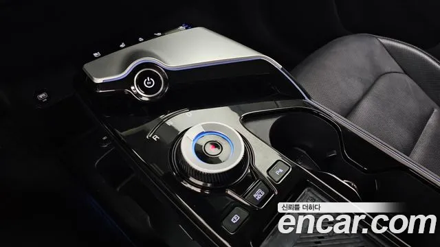 Kia EV6 — Фото автомобиля 12