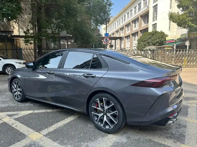 GAC Trumpchi Emkoo — Фото автомобиля 11