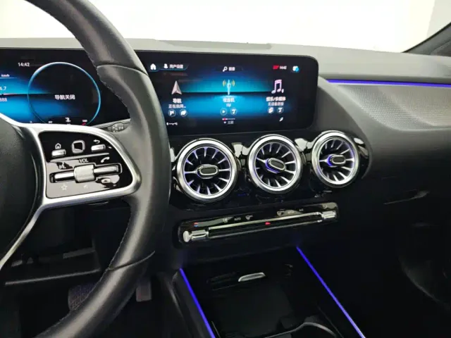 Mercedes-Benz B-Class — Фото автомобиля 10