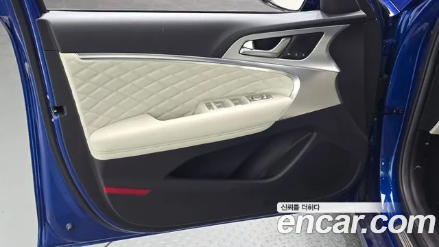 Genesis G70 — Фото автомобиля 24