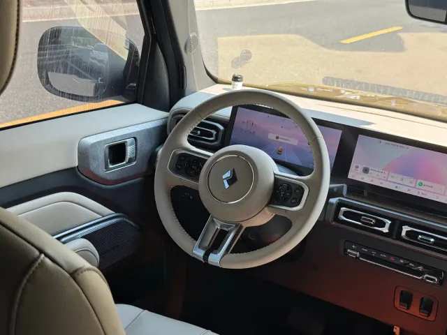 Baojun Yep — Фото автомобиля 7