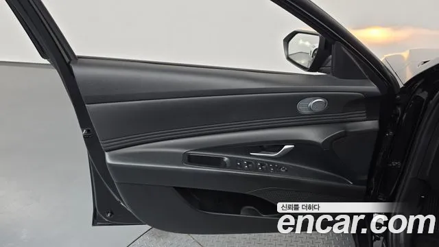 Hyundai Avante CN7 — Фото автомобиля 13