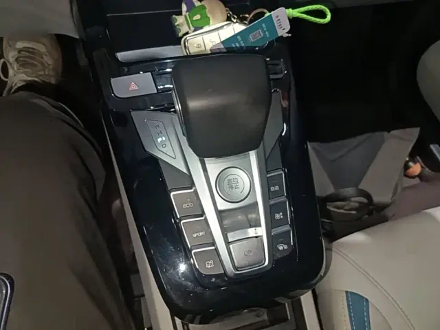 BYD Yuan Pro — Фото автомобиля 13