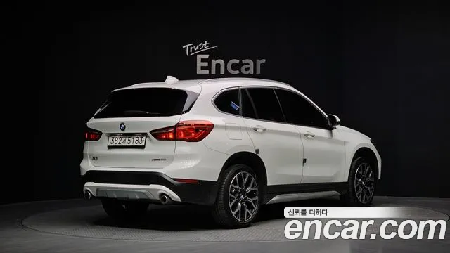 BMW X1 — Фото автомобиля 2