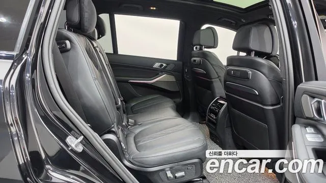 BMW X7 G07 — Фото автомобиля 27