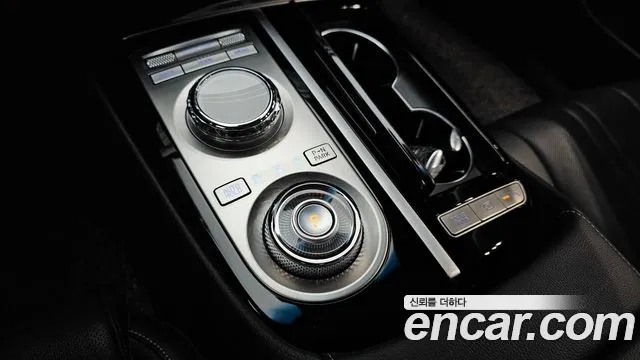 Genesis G80 Бензин 2.5 турбо AWD — Фото автомобиля 7