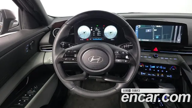 Hyundai Avante CN7 — Фото автомобиля 19