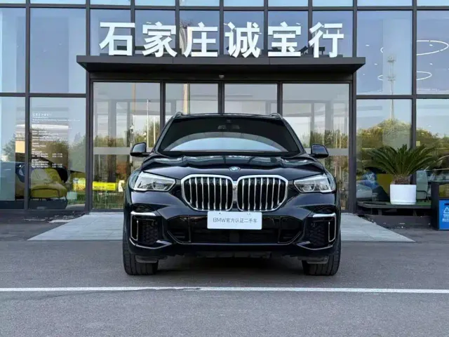 BMW X5 — Фото автомобиля 3
