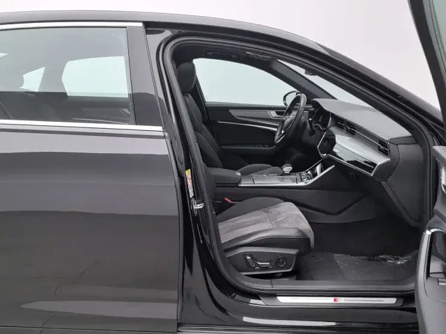 Audi A6L — Фото автомобиля 23
