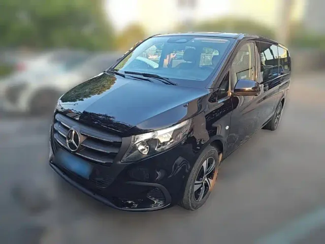 Фотография автомобиля — Mercedes-Benz Vito