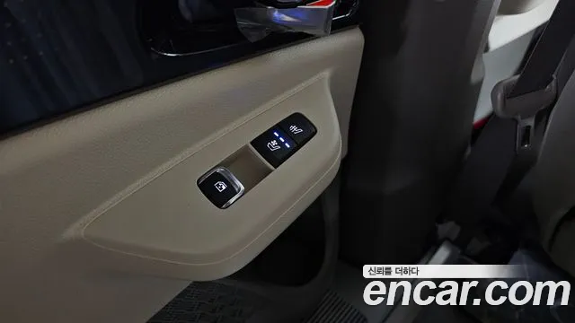 Kia Carnival 4th Gen — Фото автомобиля 29