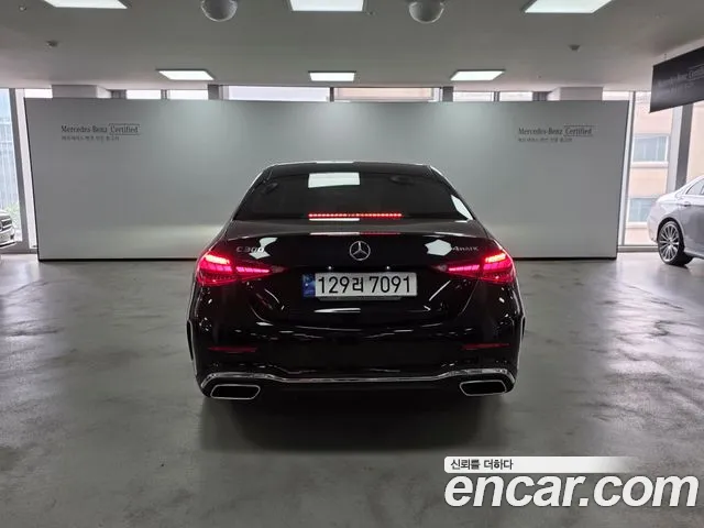 Mercedes-Benz C-Class — Фото автомобиля 3