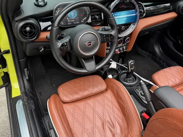 MINI Hatch — Фото автомобиля 9