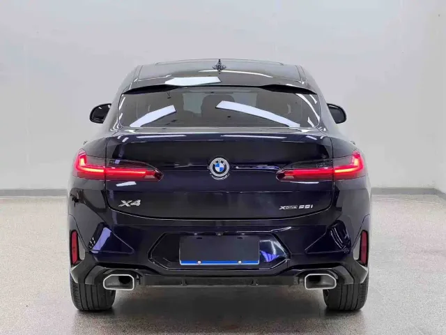 BMW X4 — Фото автомобиля 30
