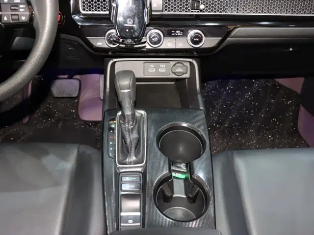 Honda Civic — Фото автомобиля 14