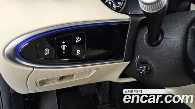 Genesis GV70 — Фото автомобиля 29