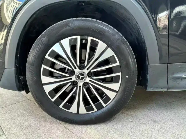 Mercedes-Benz EQB — Фото автомобиля 24