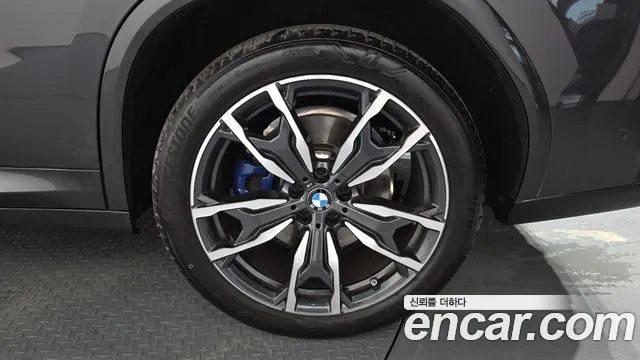 BMW X4 xDrive20d M Sport — Фото автомобиля 17