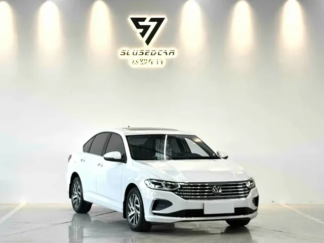 Volkswagen Lavida — Фото автомобиля 3